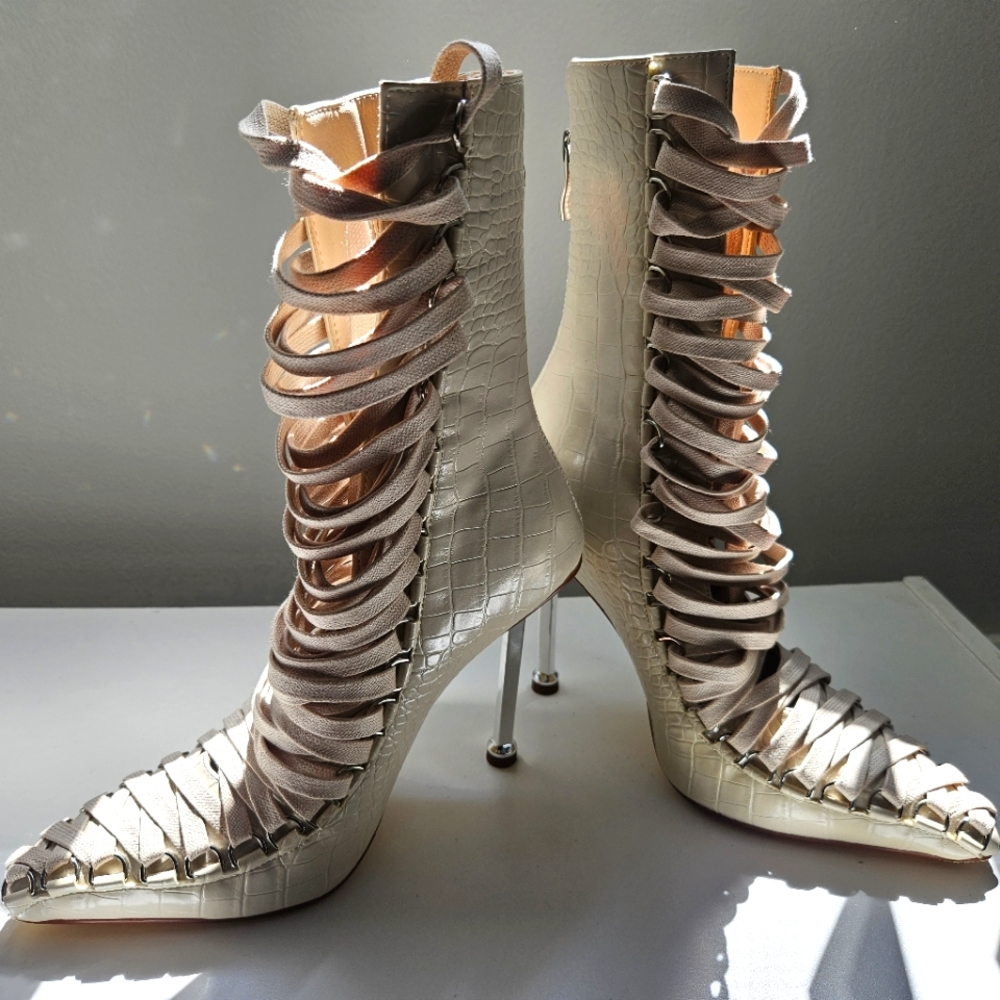 Azalea wang heels